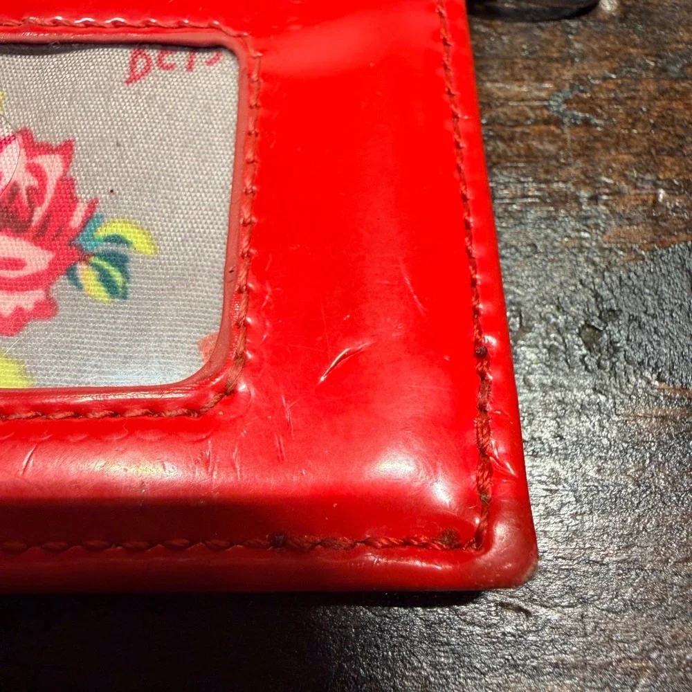 Betsey Johnson Red Patent Card‎ Holder Wallet Keychain ID Window Heart Logo